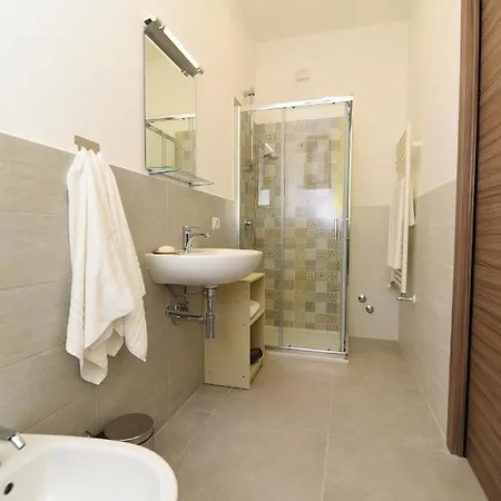 Bed & Breakfast Artemide Pianillo