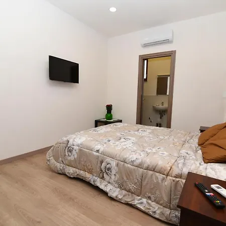 Artemide 3*