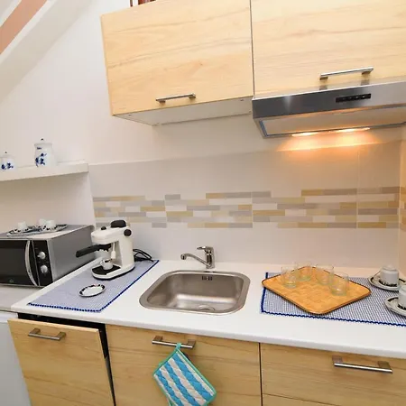 Artemide Bed & Breakfast